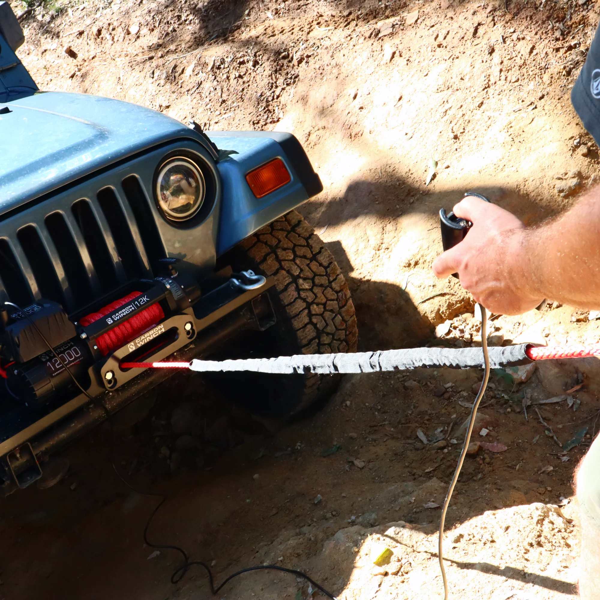 Carbon 12K 12000lb Electric Winch With Black Rope & Hook VER. 2 - Image 16