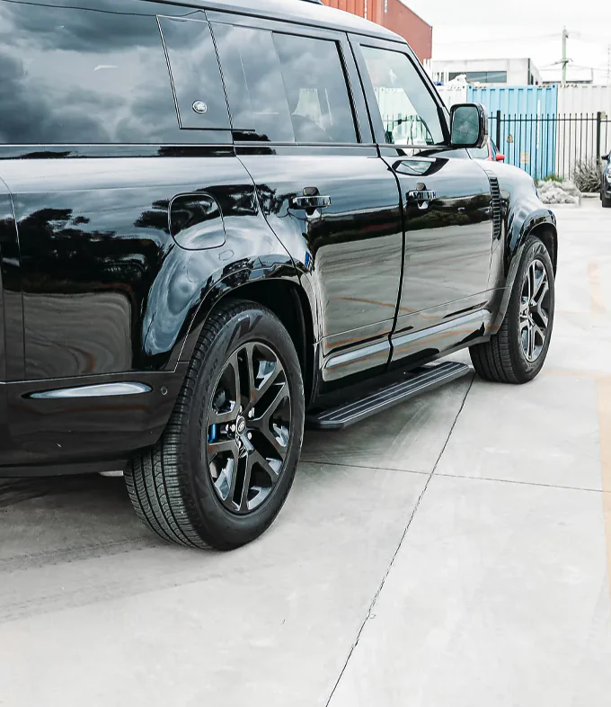Electric Side Steps for Land Rover Defender 110 / 130 Series (L663) Black - Image 9