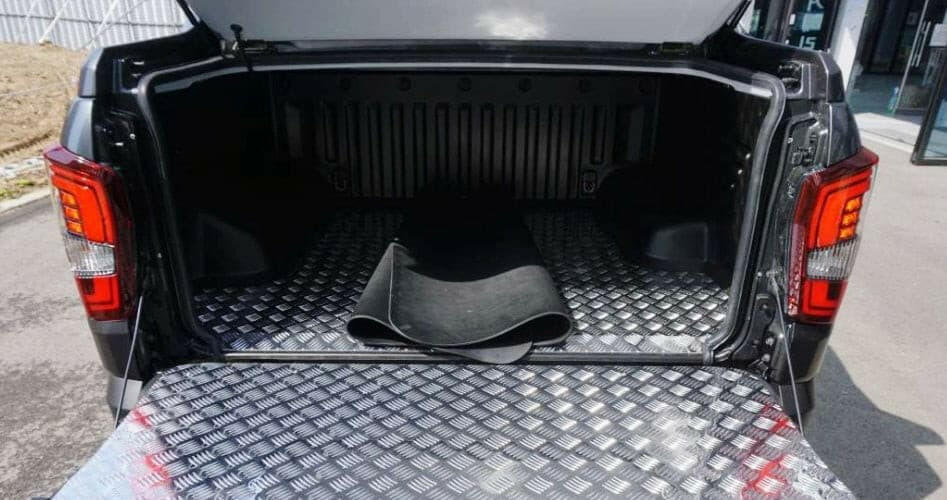 Genuine KGM SsangYong Half Top Canopy (Color Matched) - Image 4