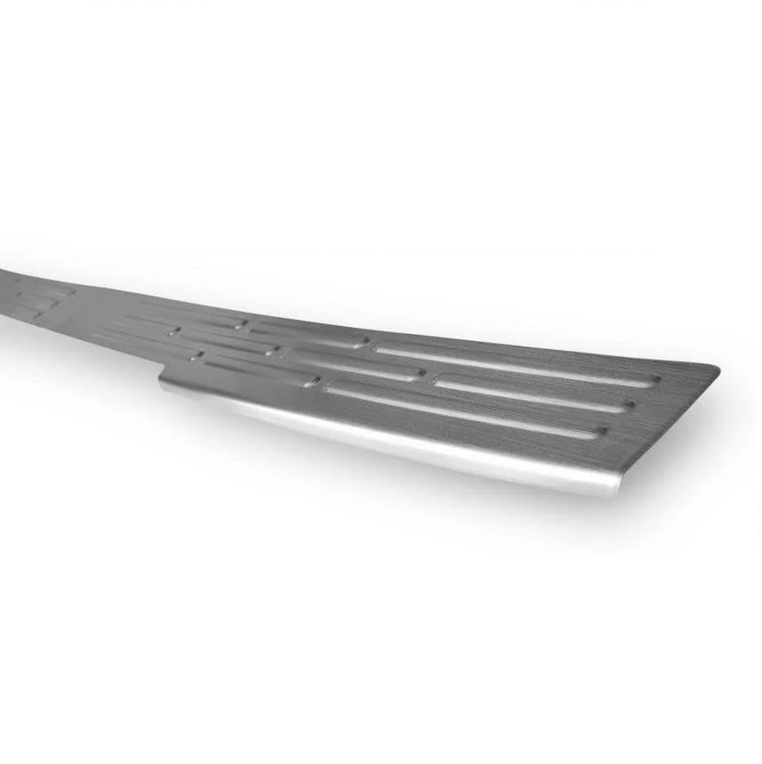 Genuine KGM SsangYong Rear Scuff Plate for Musso - Image 4