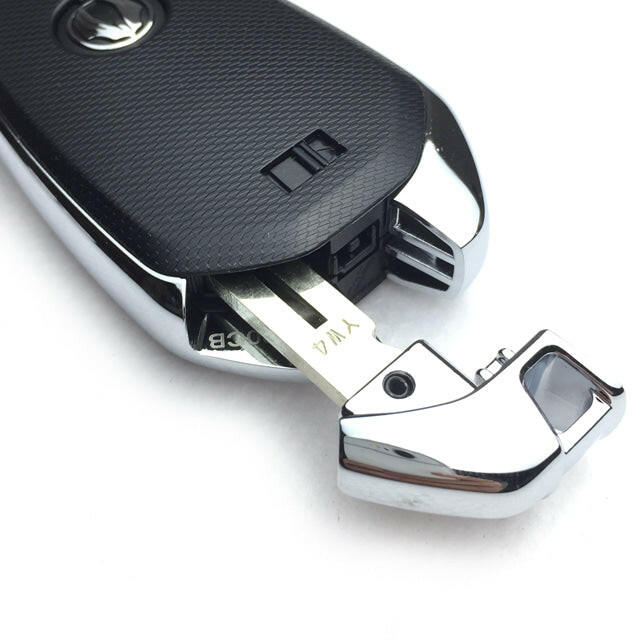 Genuine KGM SsangYong Smart Key & Insert for Musso & Rexton - Image 4