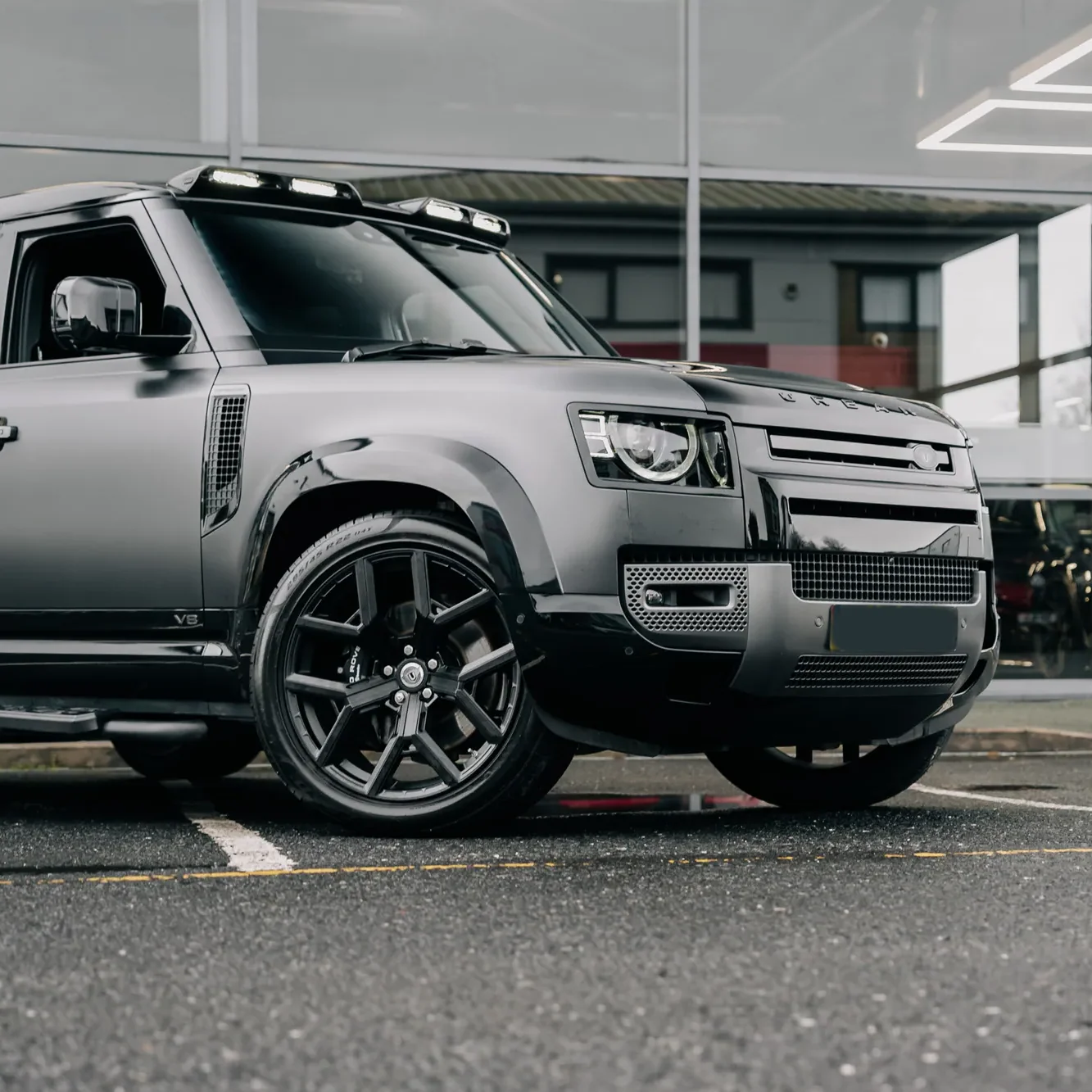 Gloss Black Wheel Arch Flares For Land Rover Defender 110 (L663) - Image 7