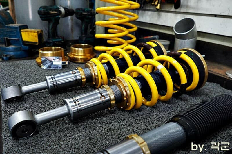 Move-On Adjustable Coilovers for KGM SsangYong Musso 3 Inch Lift (Set) - Image 3