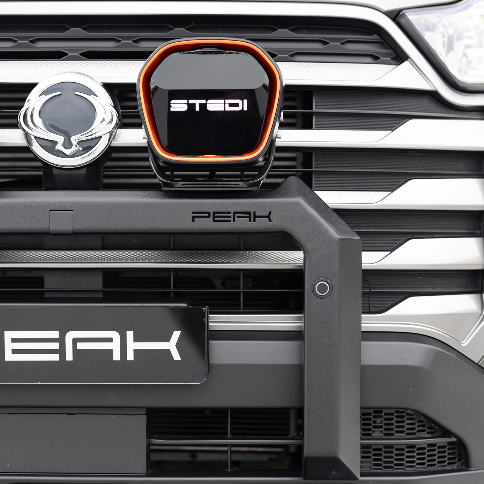 PEAK Steel Nudge Bar For KGM SsangYong Musso - Image 4