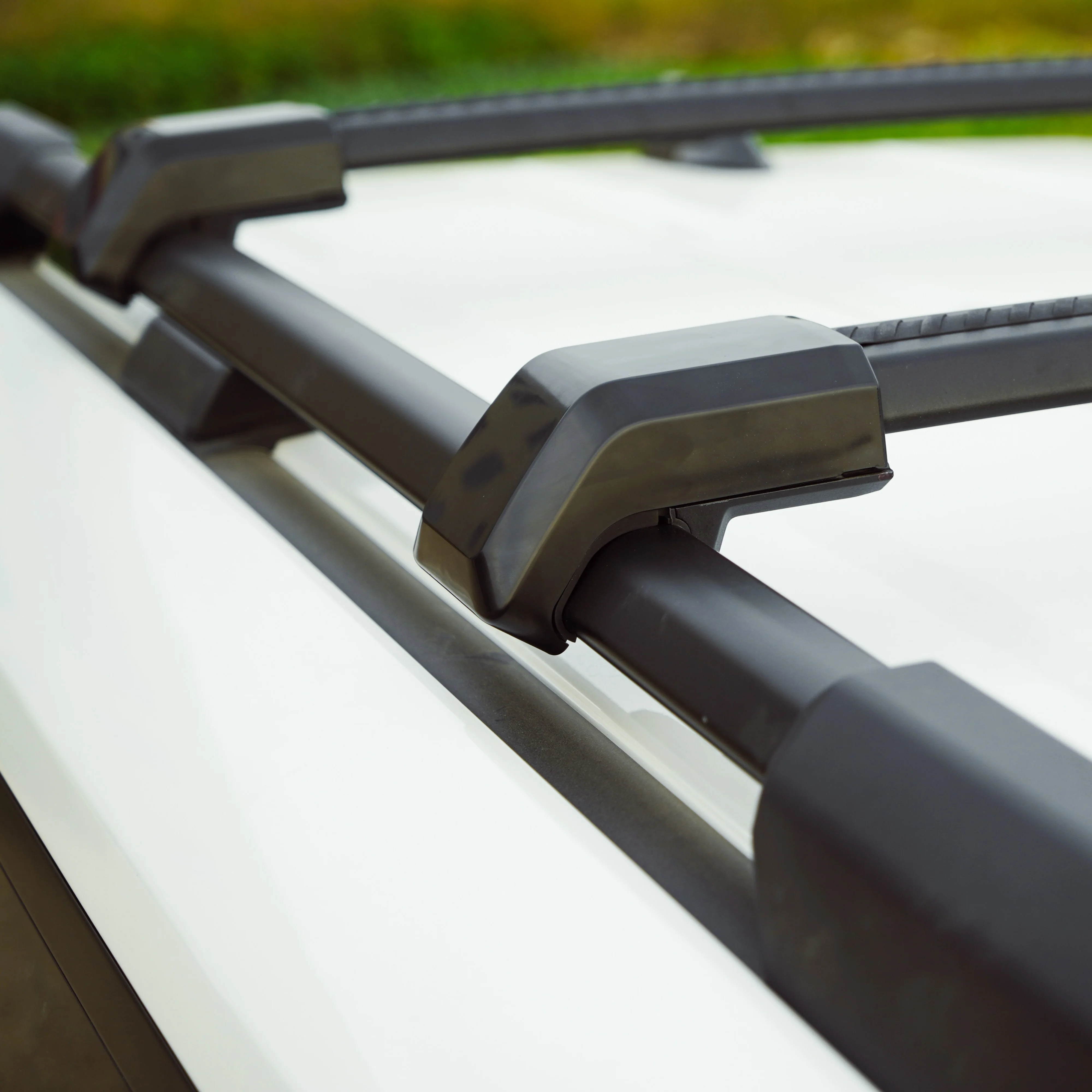 Crossbars / Roof Racks for Toyota LandCruiser Prado & Lexus GX550 - Image 13
