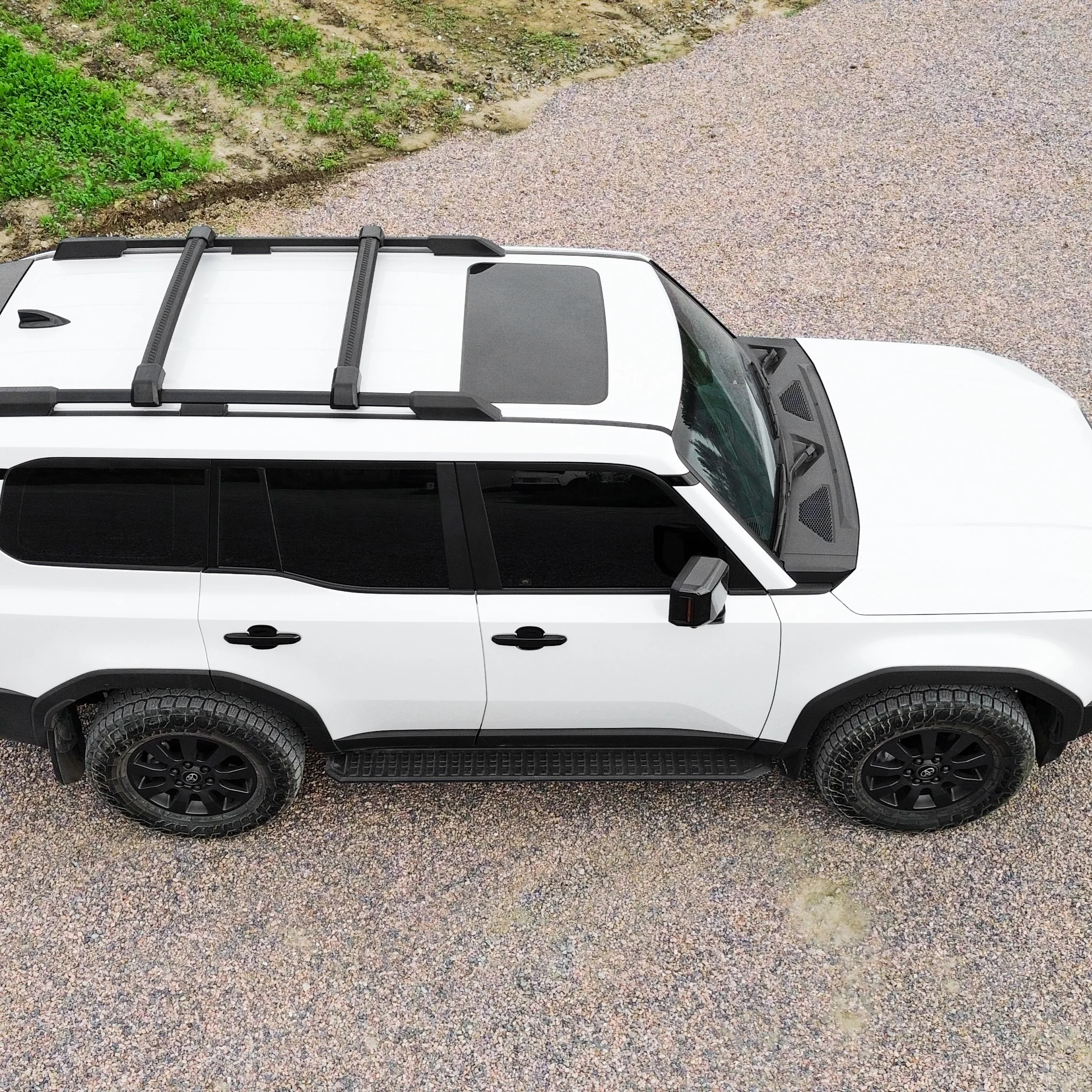 Crossbars / Roof Racks for Toyota LandCruiser Prado & Lexus GX550 - Image 7