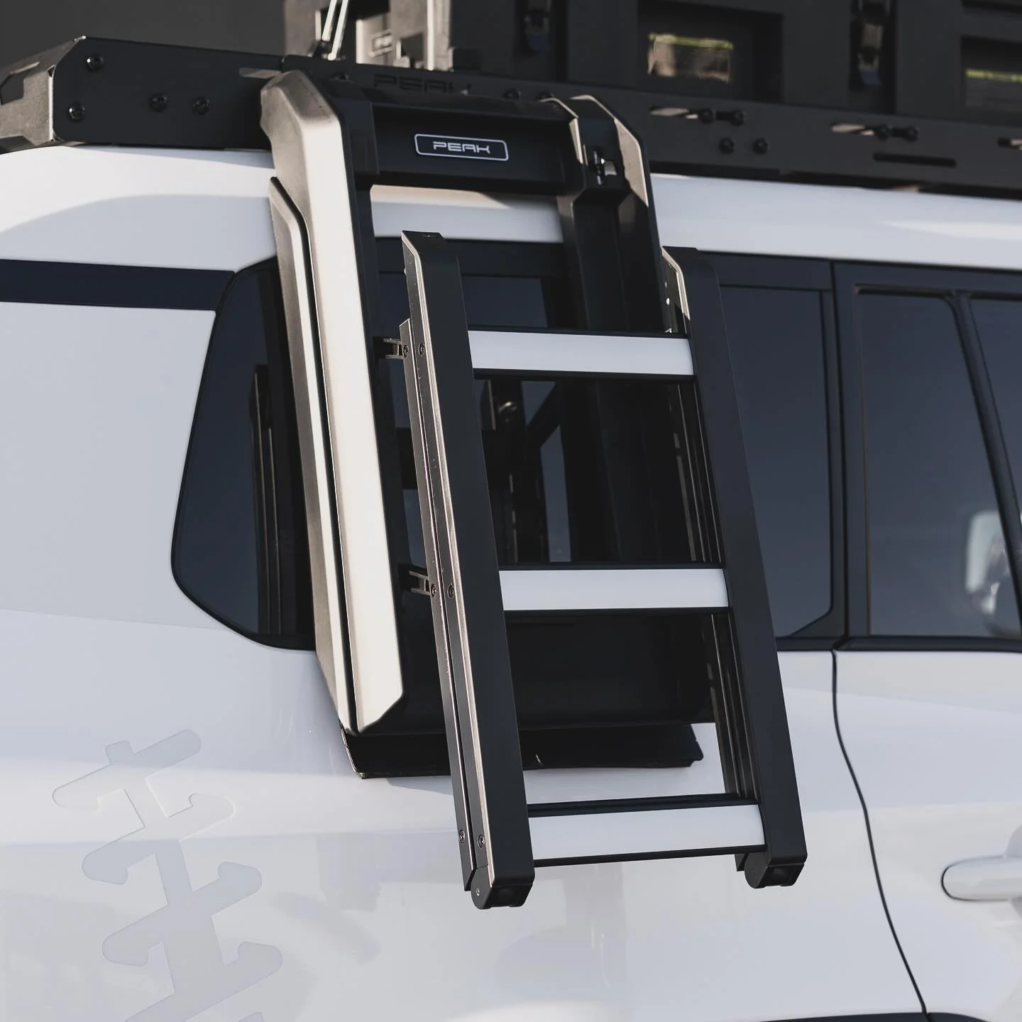 Side-Mounted Foldable Ladder System for Toyota LandCruiser 300 (LC300) - Image 7