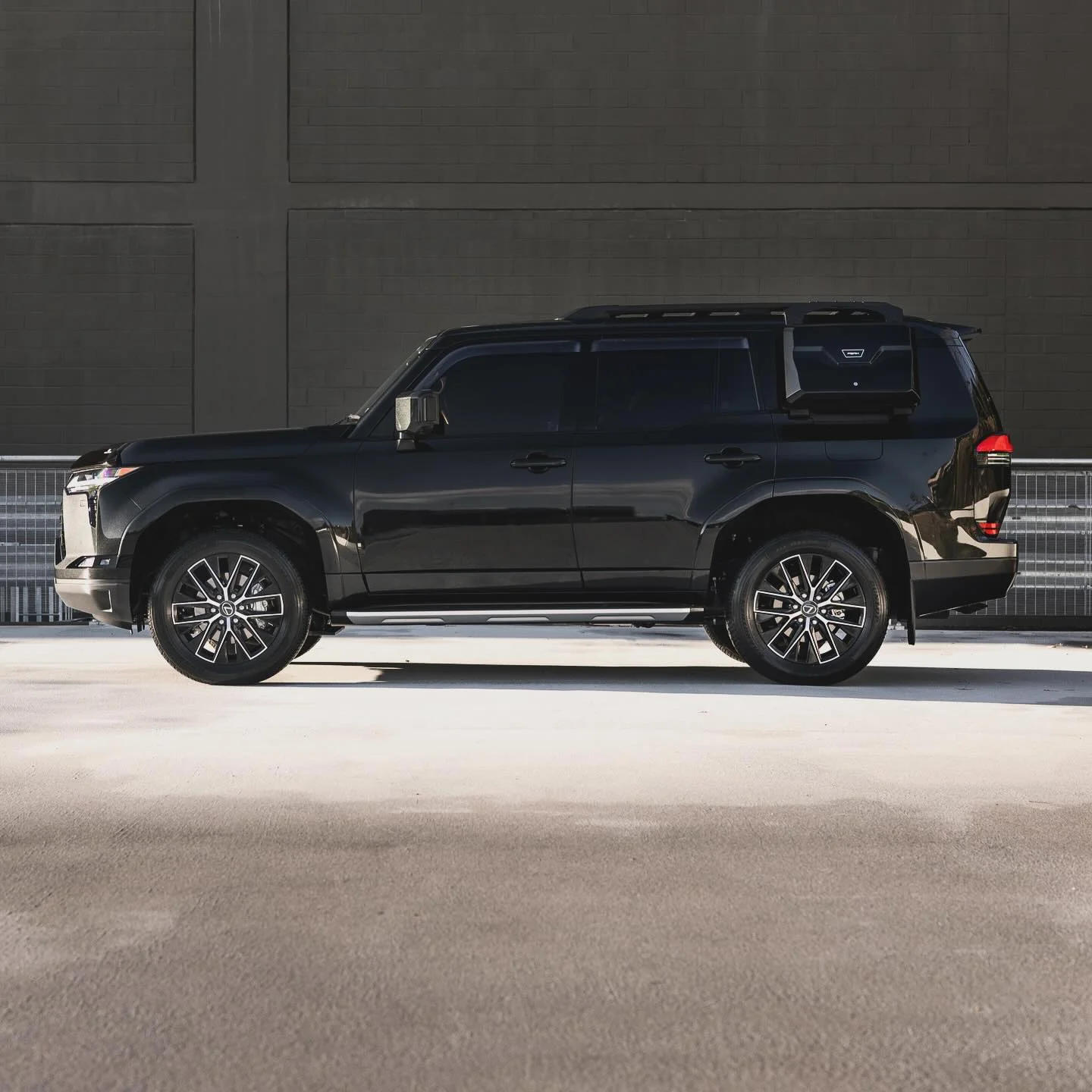 Side-Mounted Storage Box for Toyota LandCruiser Prado J250 & Lexus GX550 - Image 8