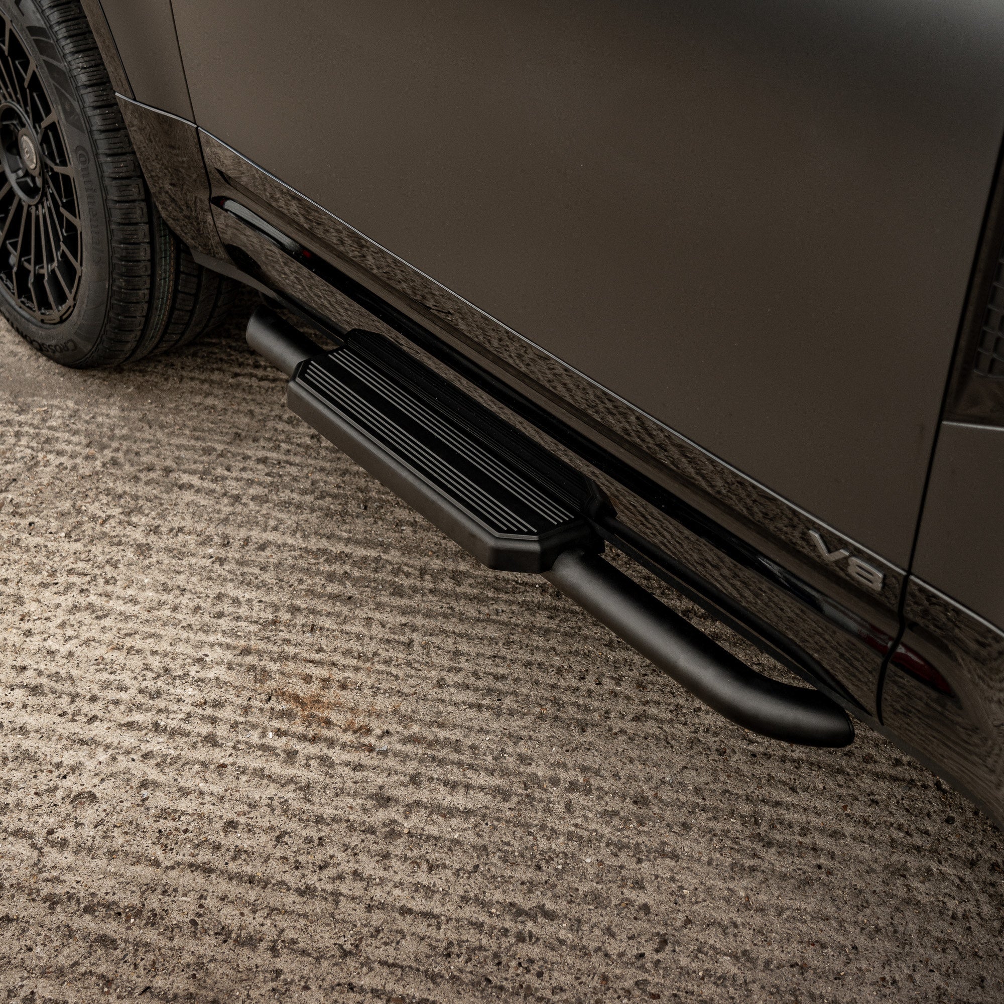 Side Steps for Land Rover Defender 90 Series (L663) Black - Image 5